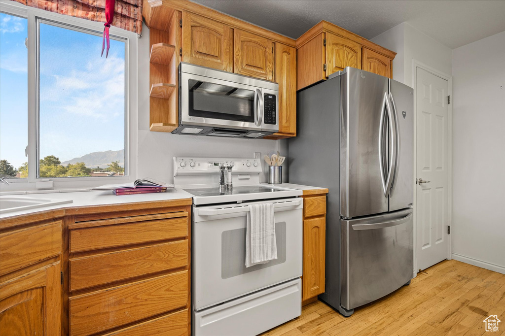 5615 S 1075 E South Ogden, UT 84405