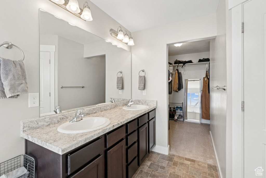 636 E MOUNT DUTTON WAY Eagle Mountain, UT 84005