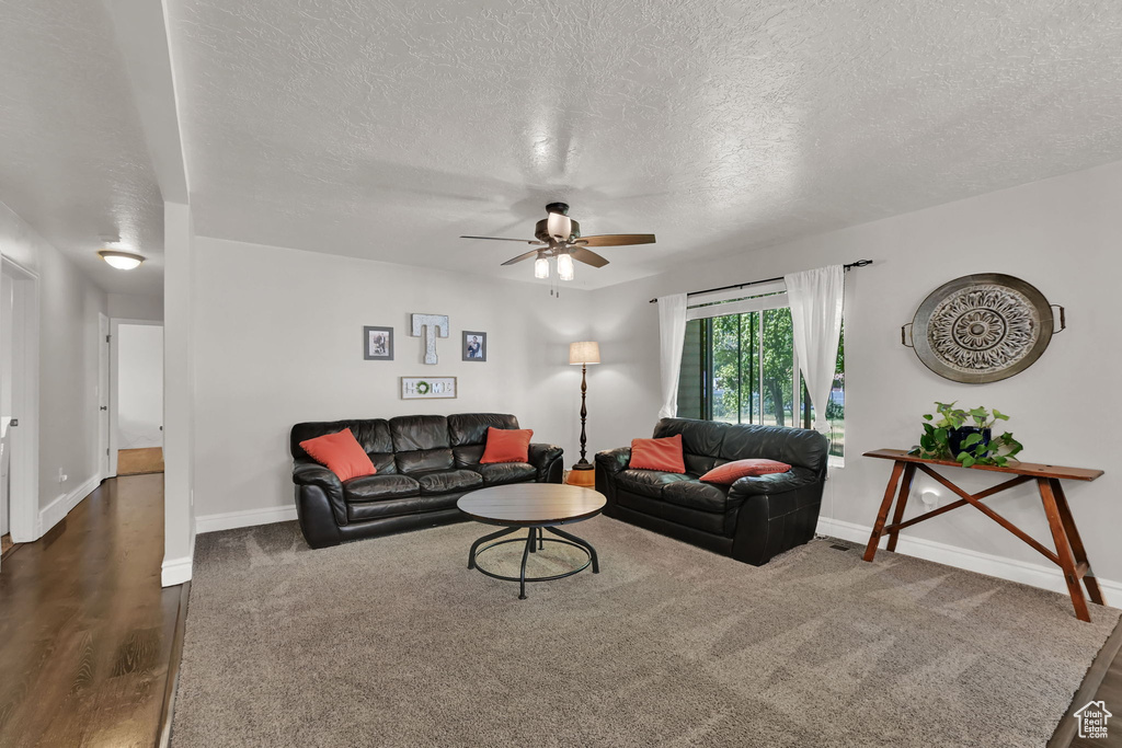 7911 S 2250 E South Weber, UT 84405