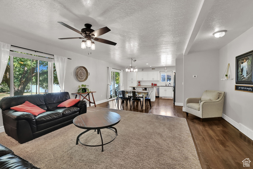 7911 S 2250 E South Weber, UT 84405