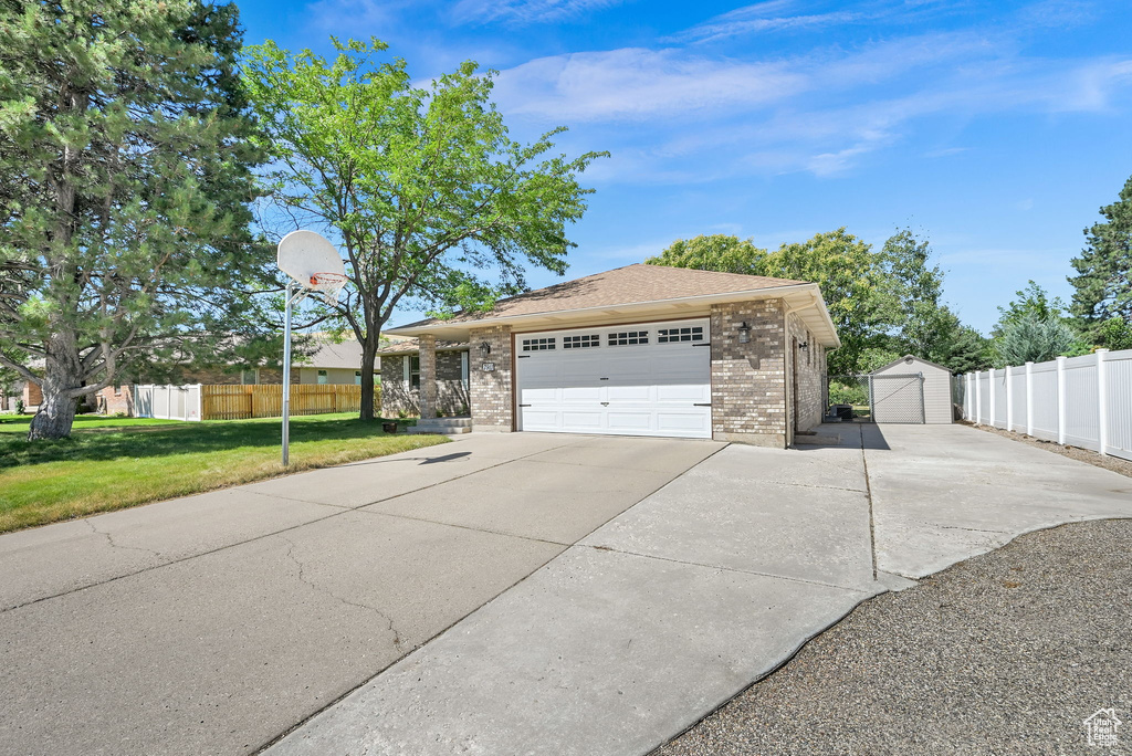 7911 S 2250 E South Weber, UT 84405