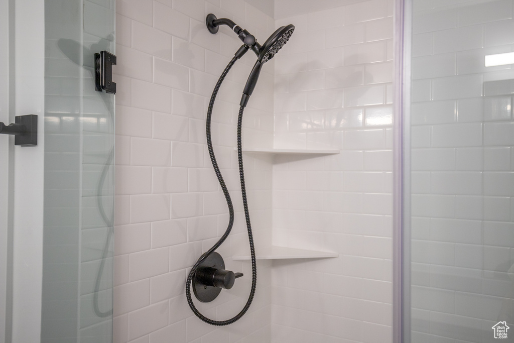 Photo 16 for MLS #2102209 at 1075 W Audrey Ln #6
