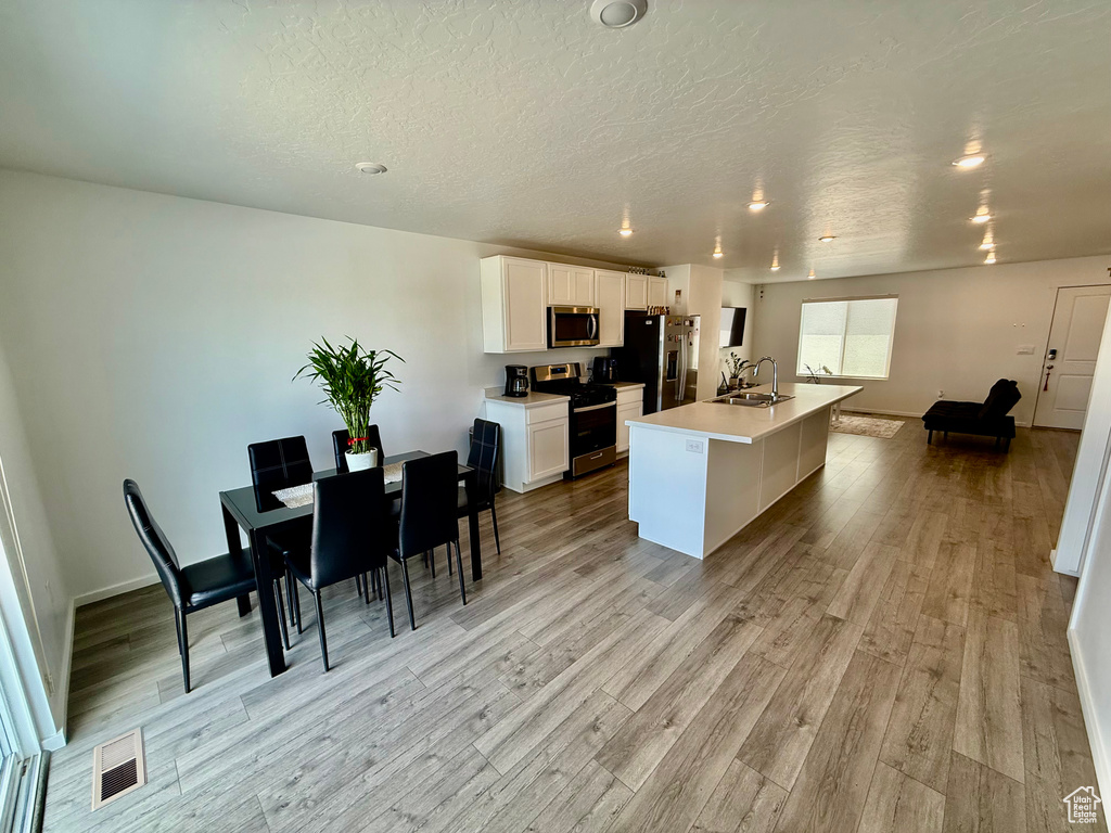 1934 N TEN HENS AVE #1140 Tooele, UT 84074