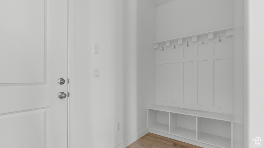 Photo 18 for MLS #2102224 at 2024 E Albion Dr #173