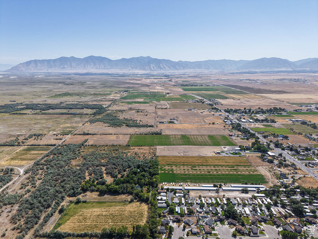 697 E MAIN ST Grantsville, UT 84029