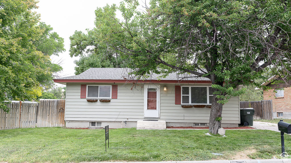 1018 DEON DR Pocatello, ID 83201