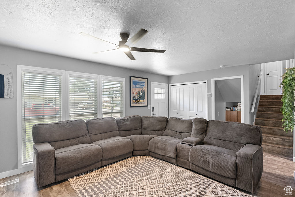 5130 COLE ST , ID 83202