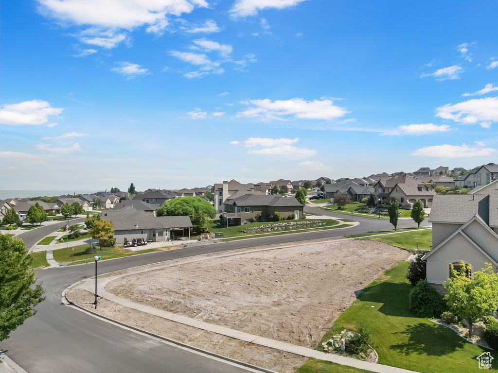 127 W HONEYSUCKLE DR Saratoga Springs, UT 84045