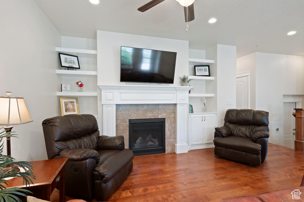 Photo 9 for MLS #2102245 at 2113 W Autumn Dr