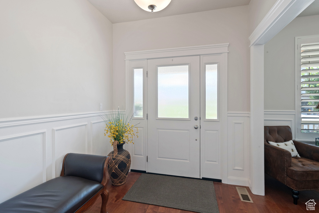 Photo 14 for MLS #2102245 at 2113 W Autumn Dr