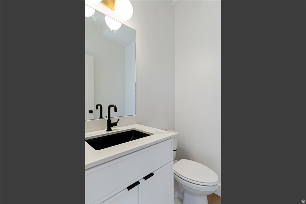 5853 N JEEDER DR #8 Mountain Green, UT 84050