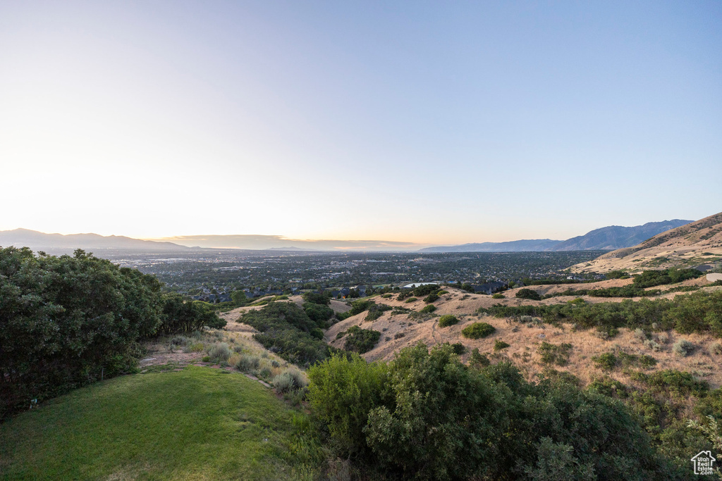 1627 E ROLLING GREEN DR Draper, UT 84020