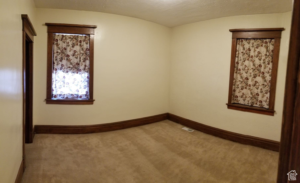4320 S COMMERCE DR Murray, UT 84107