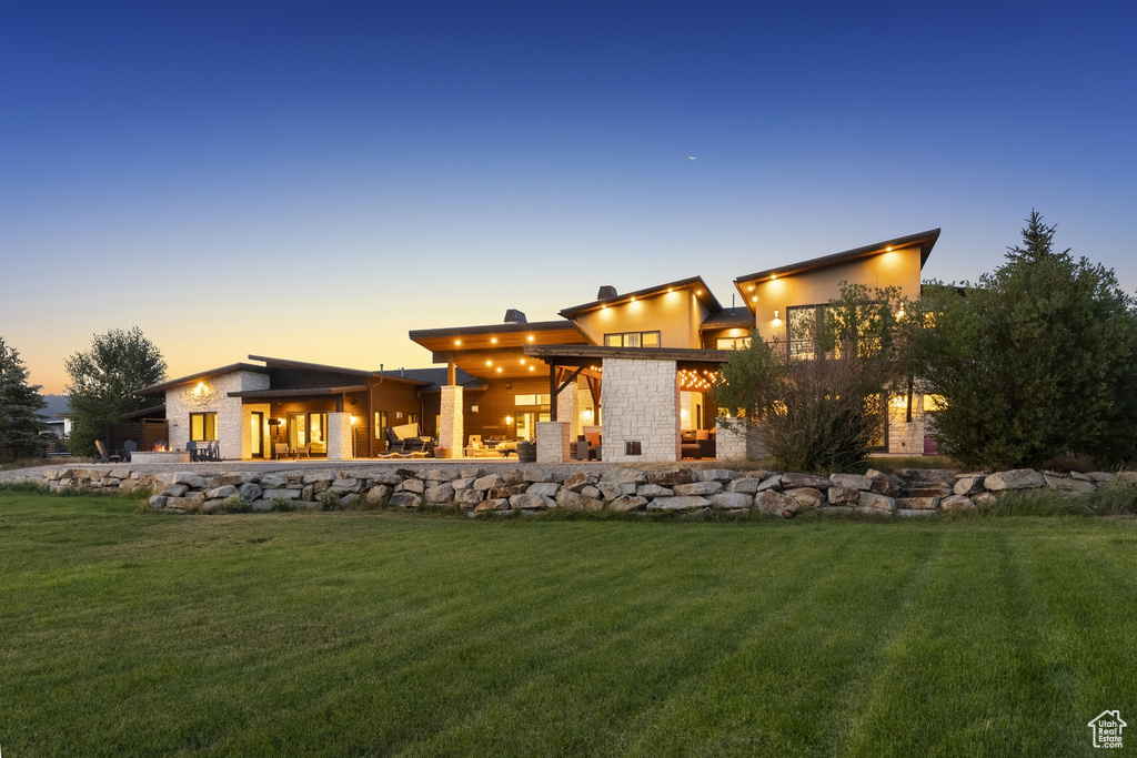Photo 4 for MLS #2102256 at 7005 N Greenfield Dr