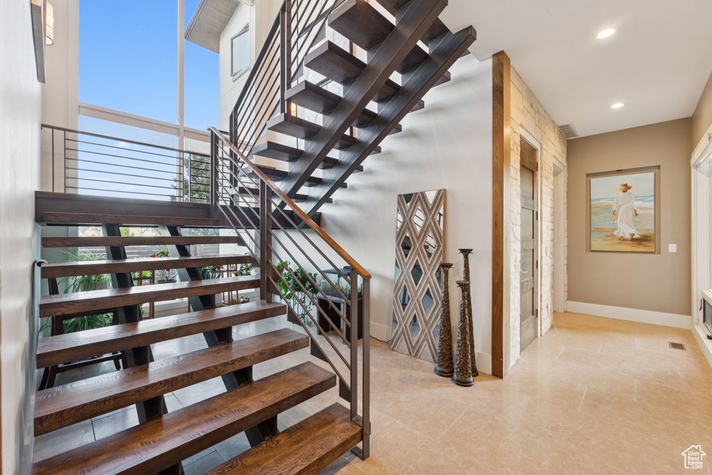 Photo 37 for MLS #2102256 at 7005 N Greenfield Dr