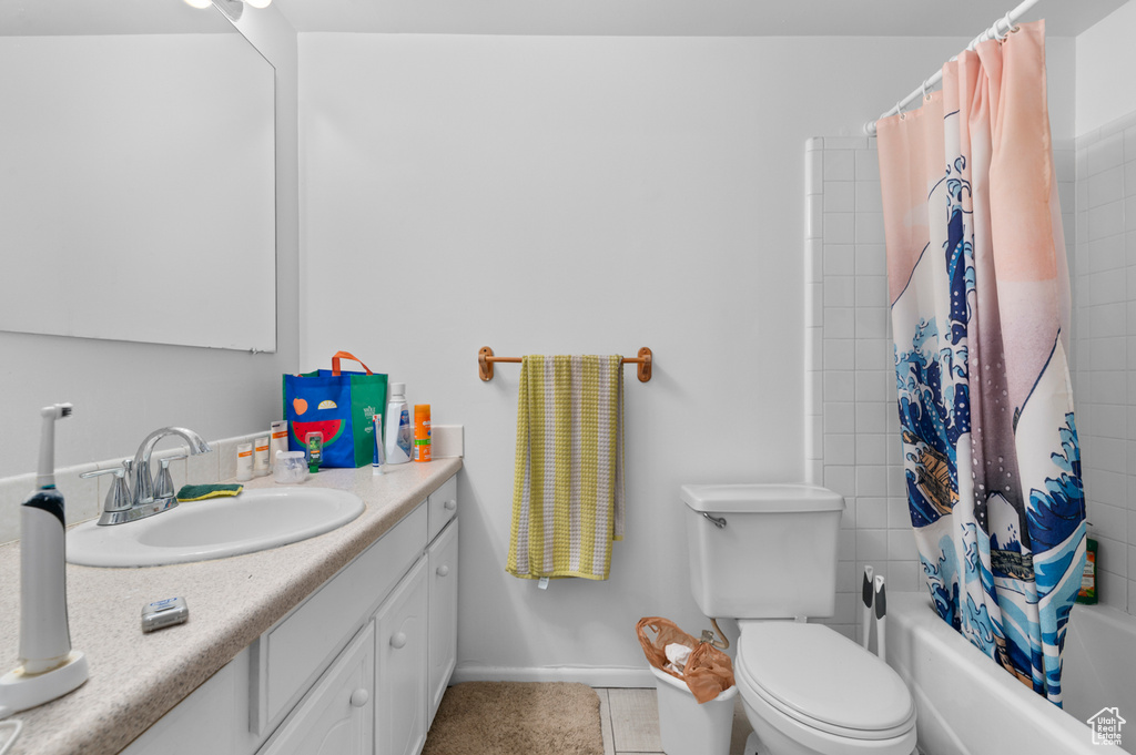 1243 E SIESTA DR Cottonwood Heights, UT 84093