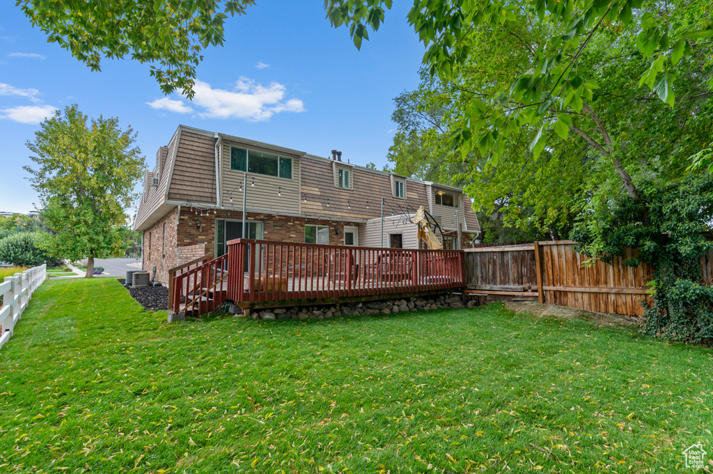 Photo 39 for MLS #2102263 at 1243 E Siesta Dr