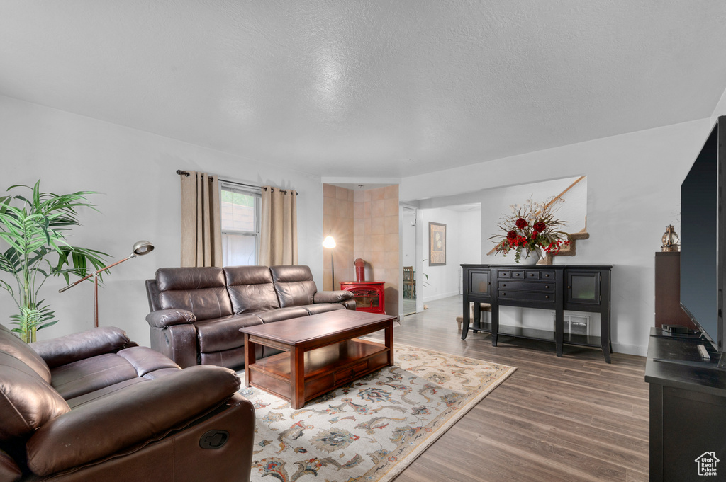 Photo 13 for MLS #2102263 at 1243 E Siesta Dr