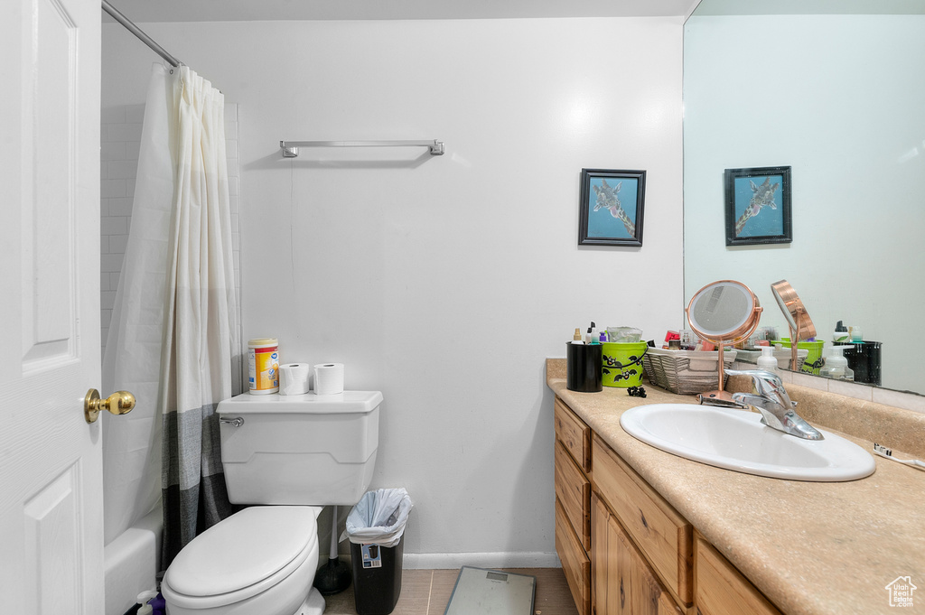 1243 E SIESTA DR Cottonwood Heights, UT 84093