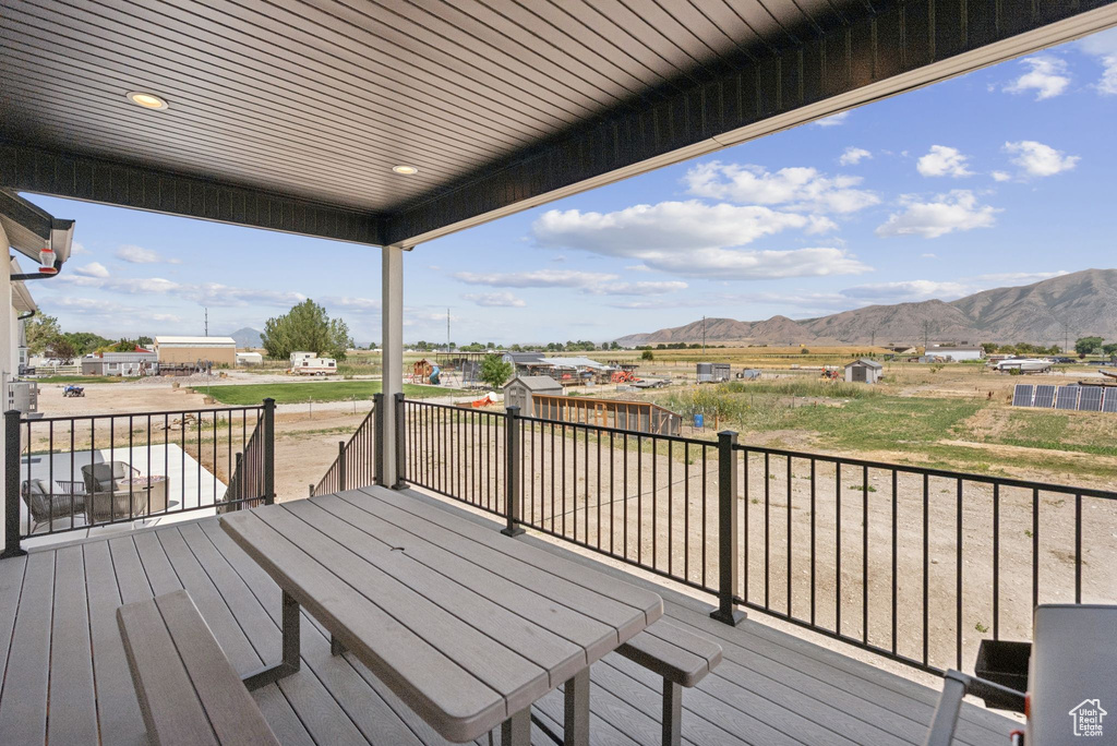 10160 N 6800 W Tremonton, UT 84337