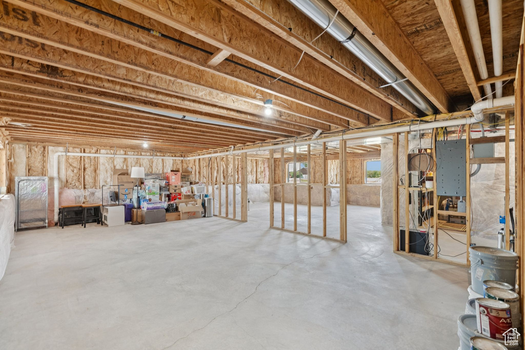 10160 N 6800 W Tremonton, UT 84337