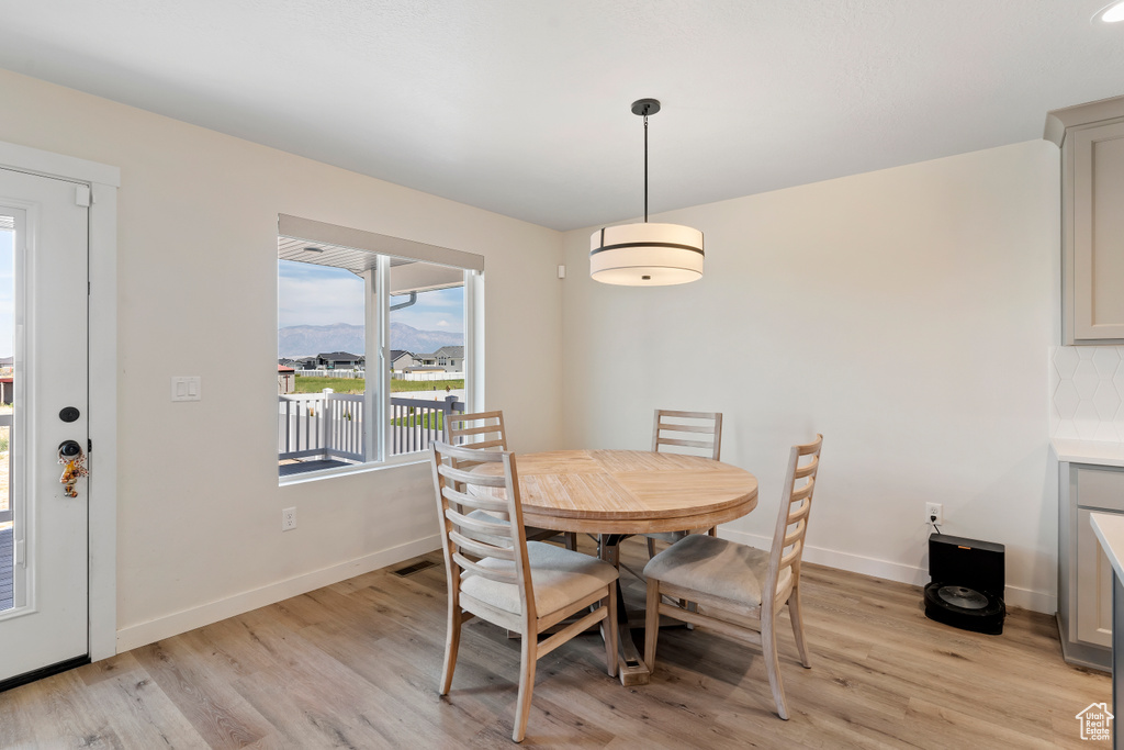 5478 W 3750 S Hooper, UT 84315
