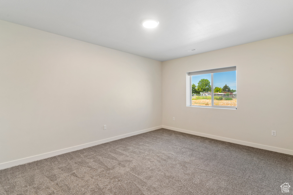 5478 W 3750 S Hooper, UT 84315