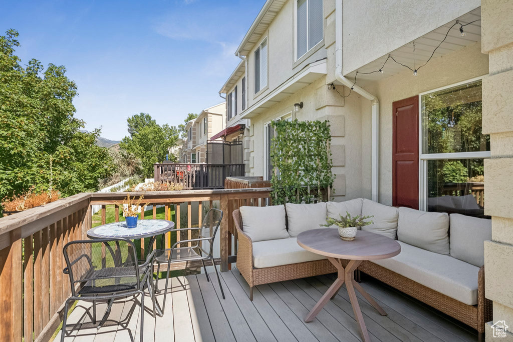 Photo 29 for MLS #2102296 at 441 E Braidhill Dr