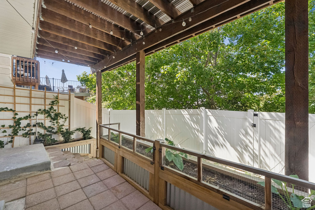 Photo 30 for MLS #2102296 at 441 E Braidhill Dr