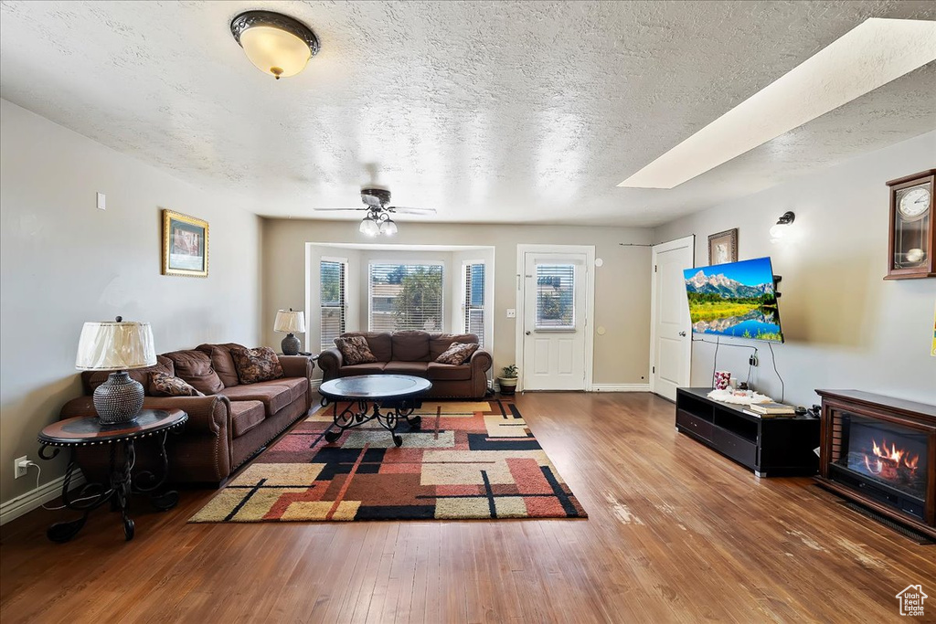 626 W 800 ST Clinton, UT 84015