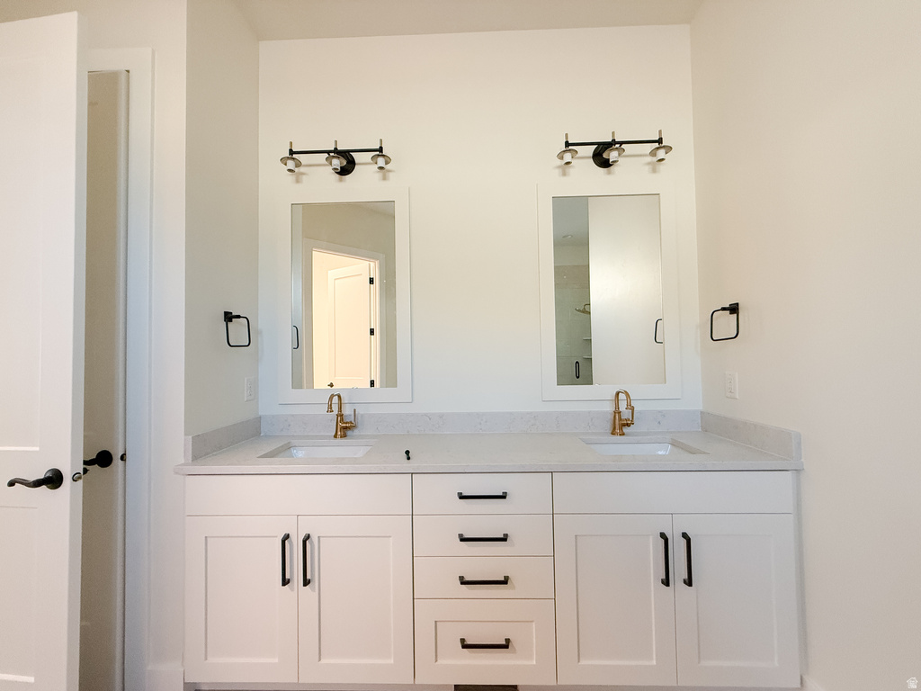 5372 N LOOKOUT CV #117 Lehi, UT 84043