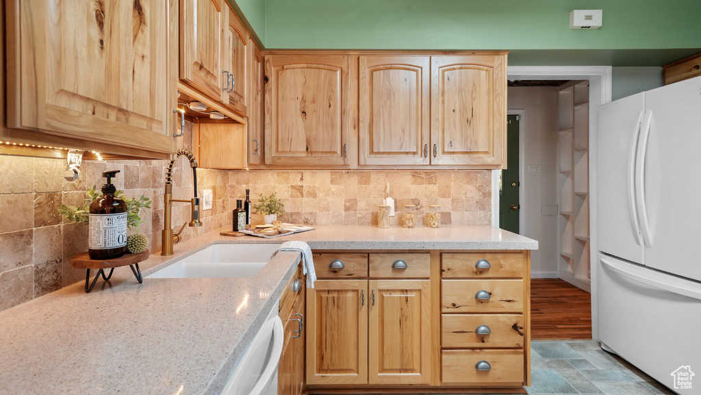 Photo 9 for MLS #2102325 at 1275 E Lavon Dr