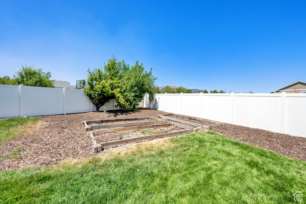 6372 W BRUSH FORK DR West Jordan, UT 84081