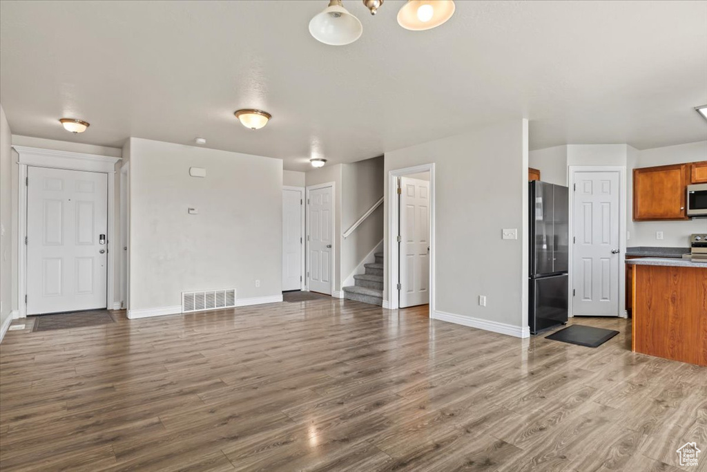 683 W SARATOGA CHASE DR Saratoga Springs, UT 84045