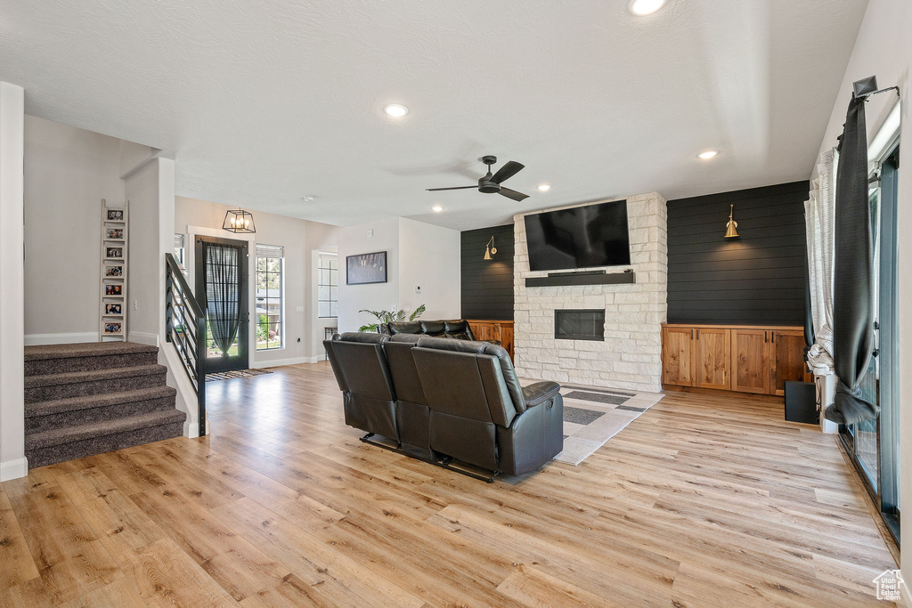 Photo 8 for MLS #2102329 at 52 S House Rock Dr