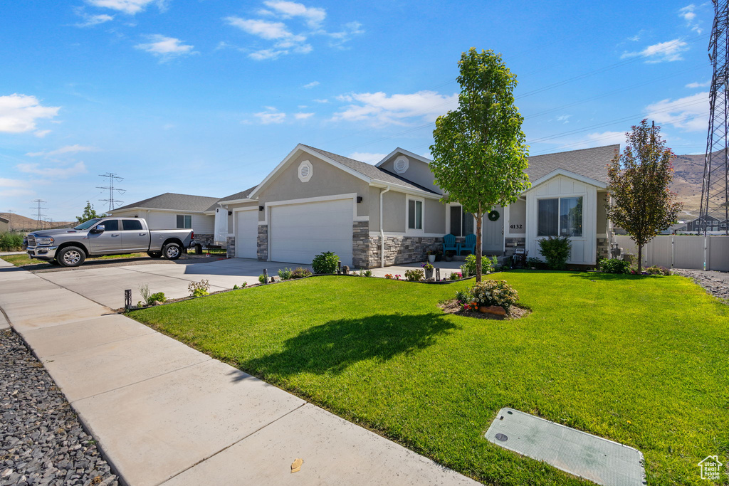 Photo 2 for MLS #2102345 at 4132 N Poplar St