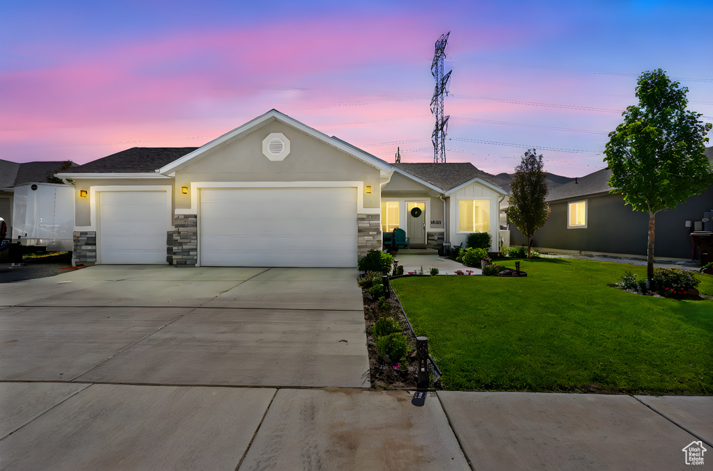 Photo 3 for MLS #2102345 at 4132 N Poplar St