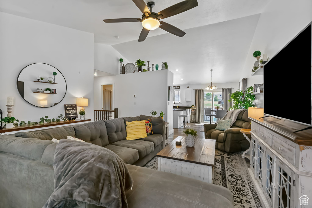 Photo 6 for MLS #2102345 at 4132 N Poplar St
