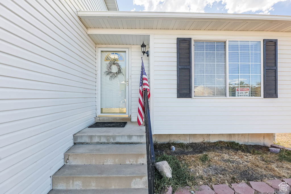 1038 S 860 W Tooele, UT 84074