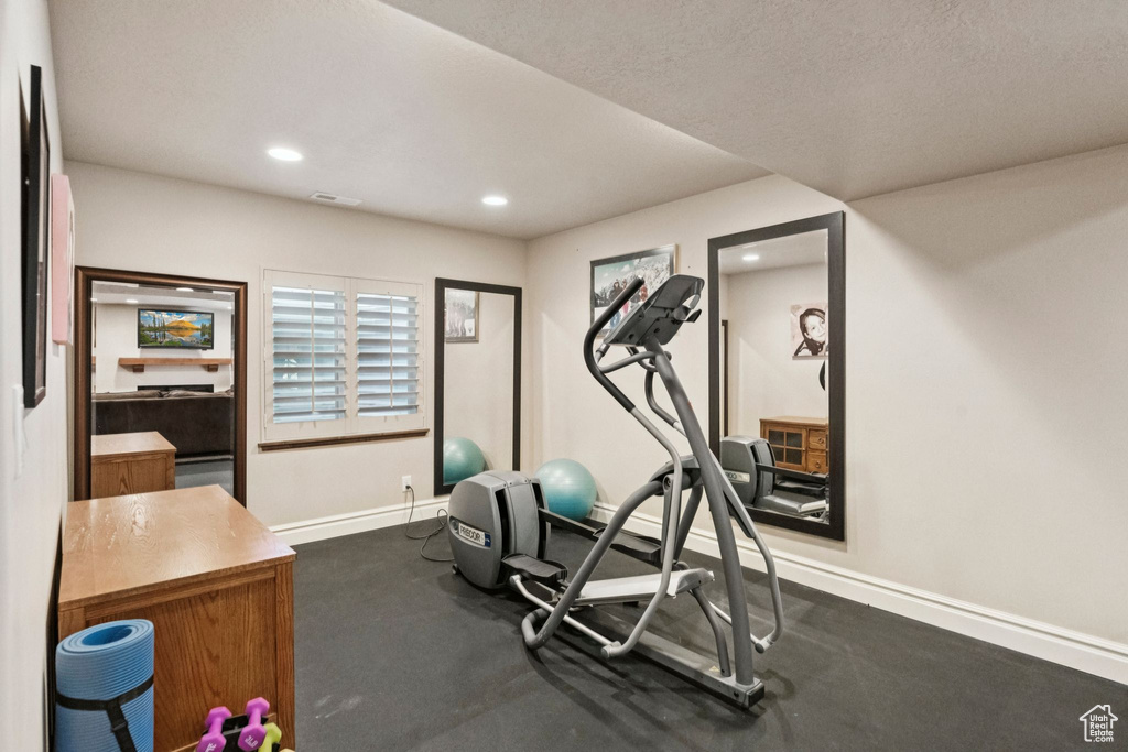952 E BRIDGES CT Murray, UT 84121