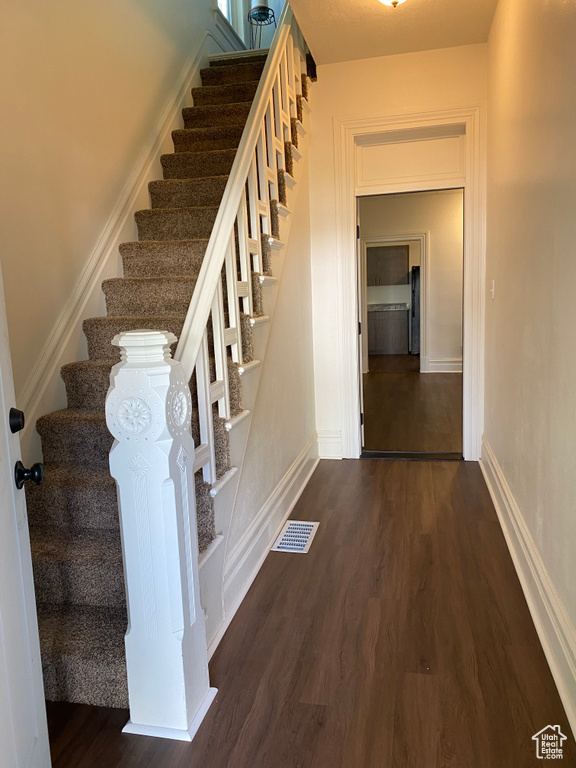 Photo 5 for MLS #2102364 at 2531 Orchard Ave