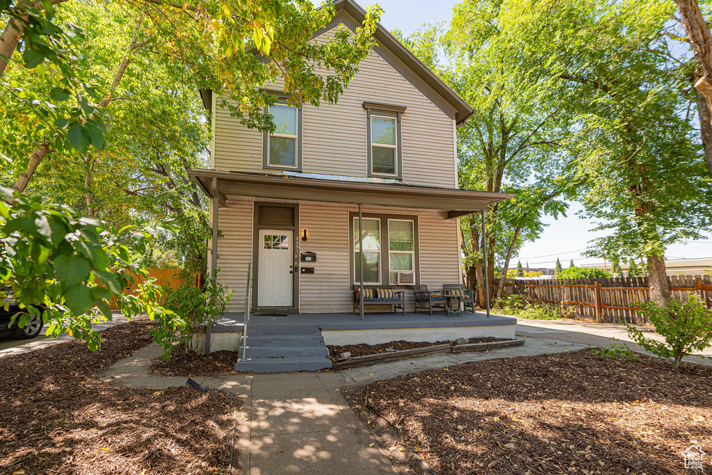 Photo 2 for MLS #2102364 at 2531 Orchard Ave