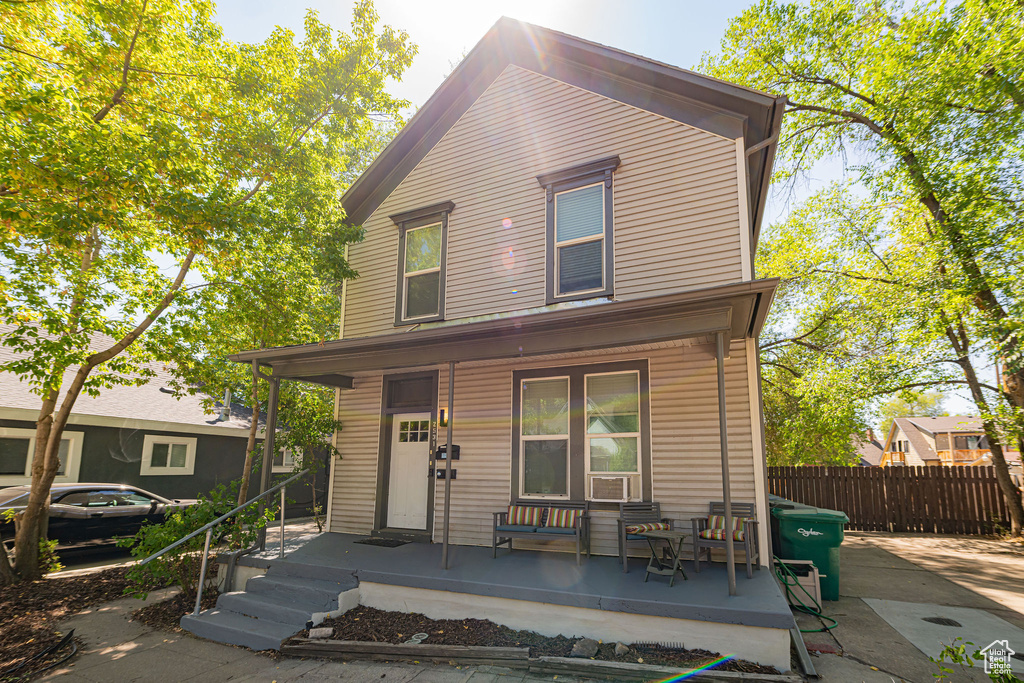 Photo 3 for MLS #2102364 at 2531 Orchard Ave