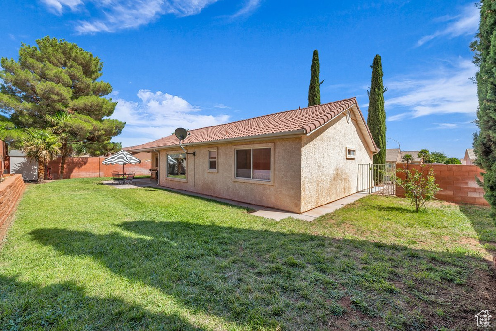 Photo 12 for MLS #2102366 at 339 E 60 South