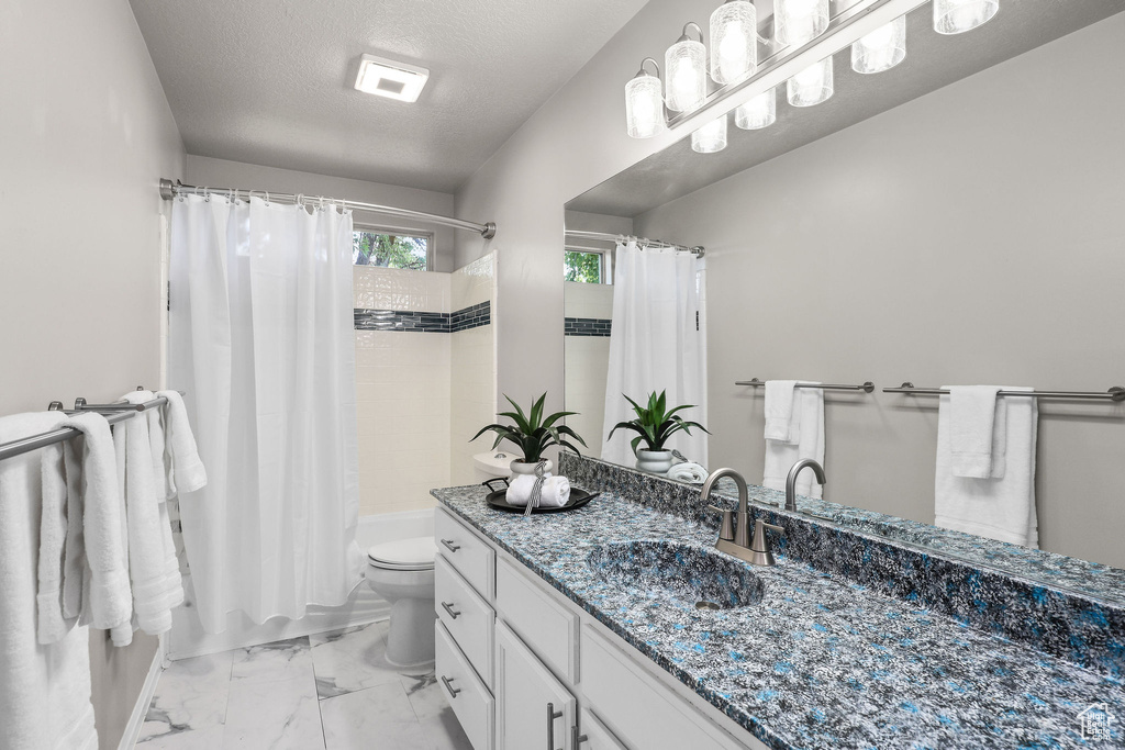 Photo 11 for MLS #2102373 at 1302 E 3150 North
