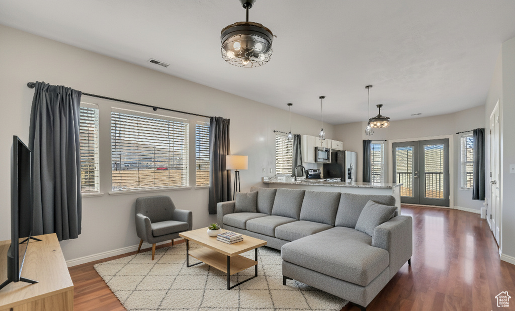 Photo 1 for MLS #2102378 at 13528 S Venicia Way #11