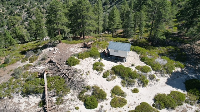 186  TRAILS END DR Alton, UT 84710