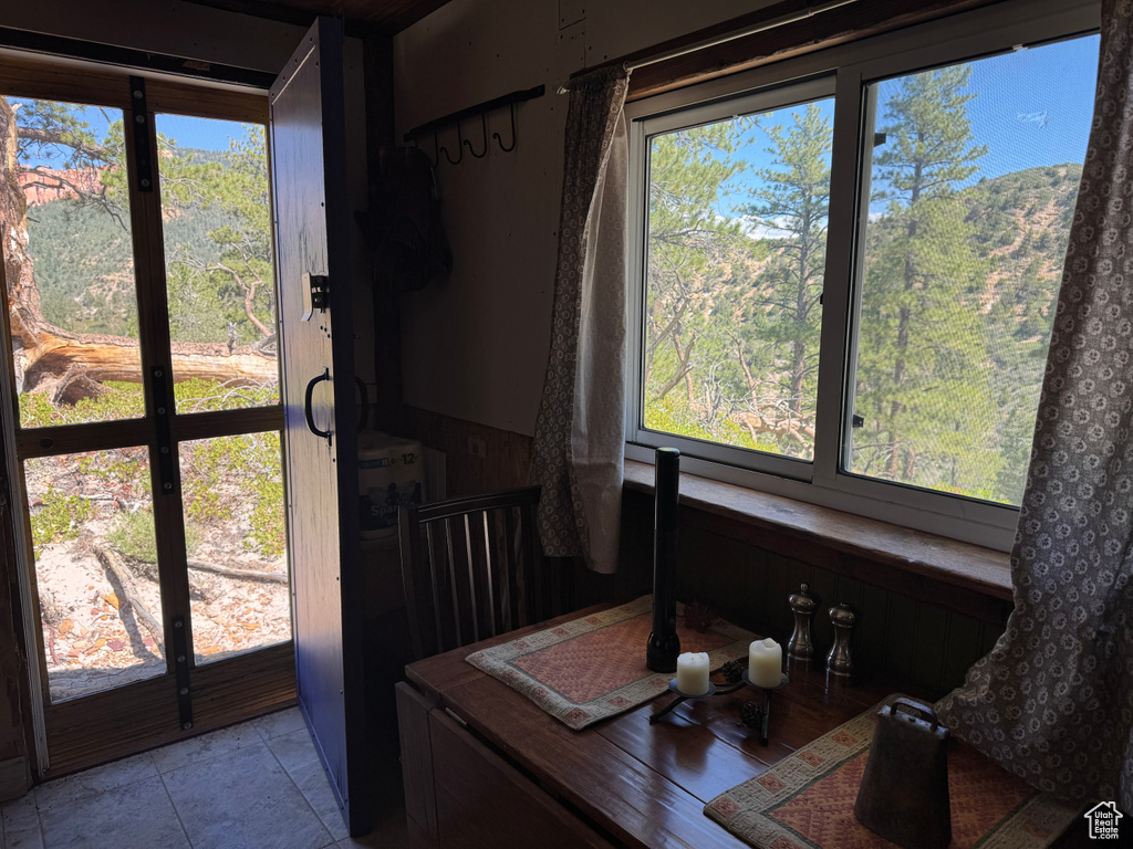 186  TRAILS END DR Alton, UT 84710