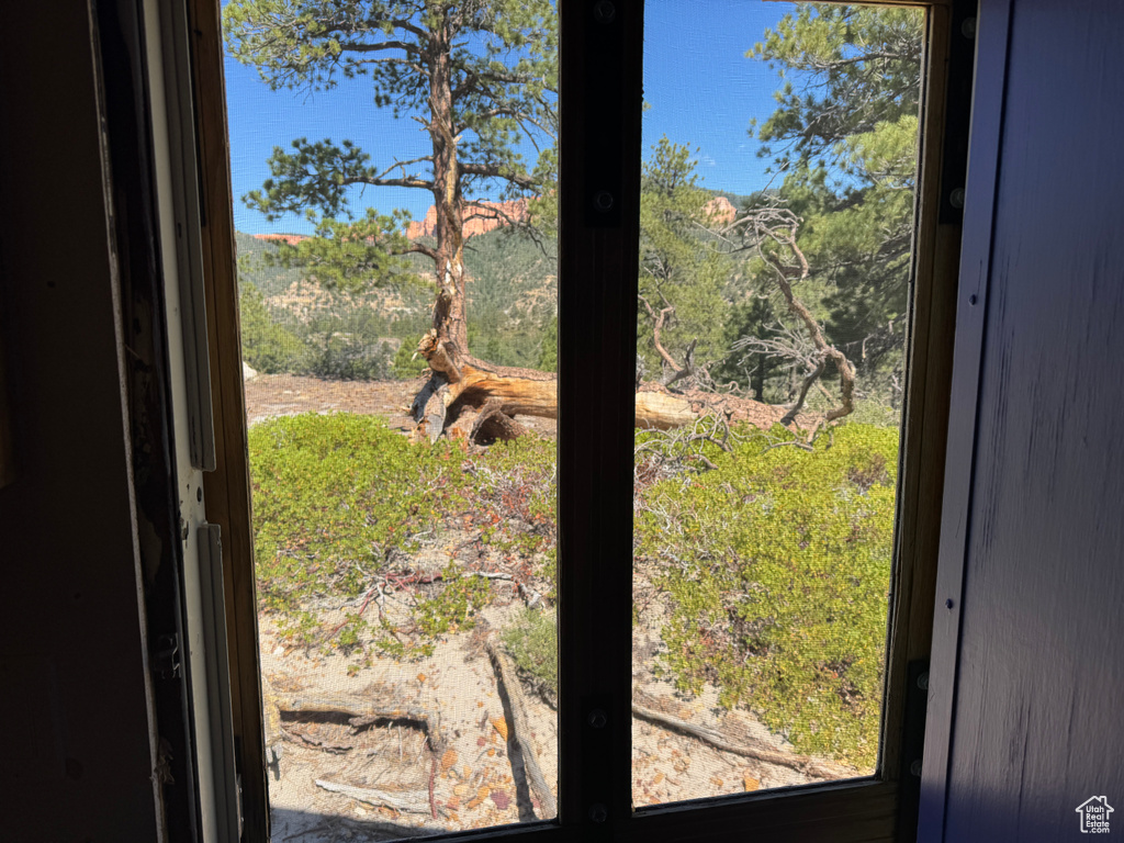 186  TRAILS END DR Alton, UT 84710