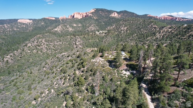 186  TRAILS END DR Alton, UT 84710